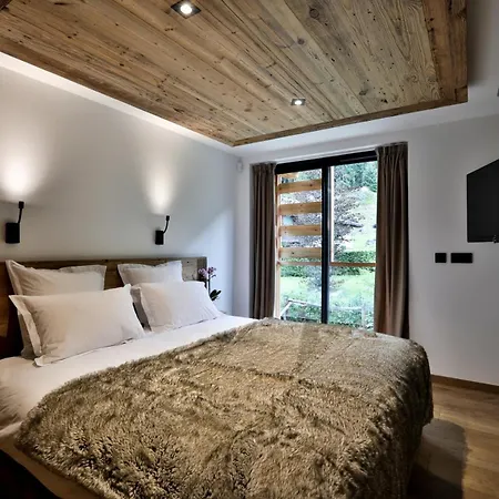 Black Stone Chamonix